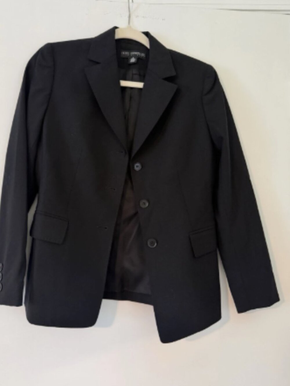 Petite Sophisticate Women’s Petite Black Wool Stretch Lined 3-Button Blazer 2